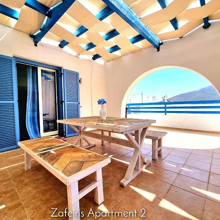 Zafeiris Apartments Livadia  Buitenkant foto