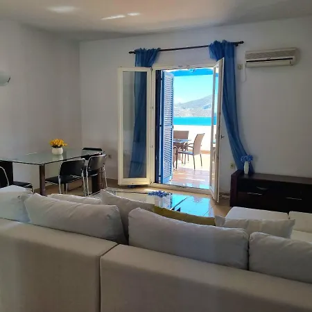 Zafeiris Apartments Livadia  Buitenkant foto
