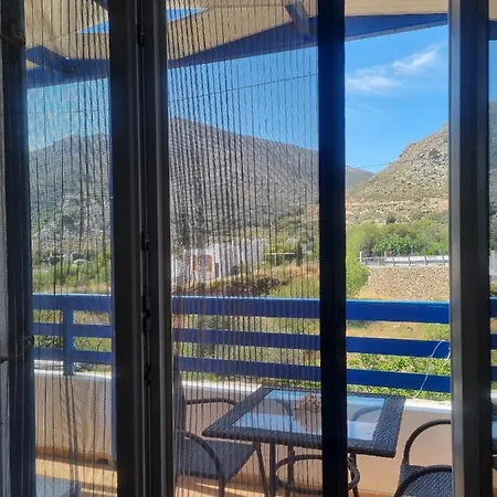 Zafeiris Apartments Livadia  Kamer foto